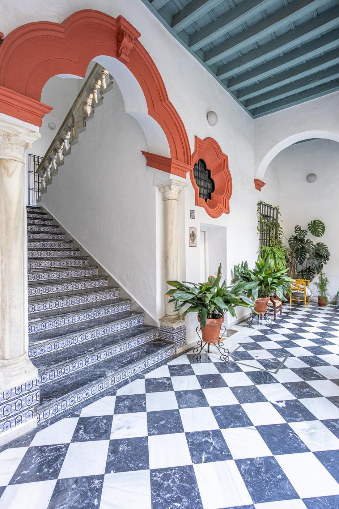 Apartment Duplex En Antigua Casa Palacio - Calle San Isidoro *
