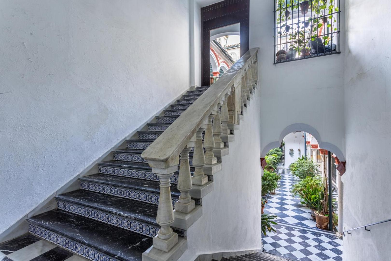 Duplex En Antigua Casa Palacio - Calle San Isidoro Apartment *