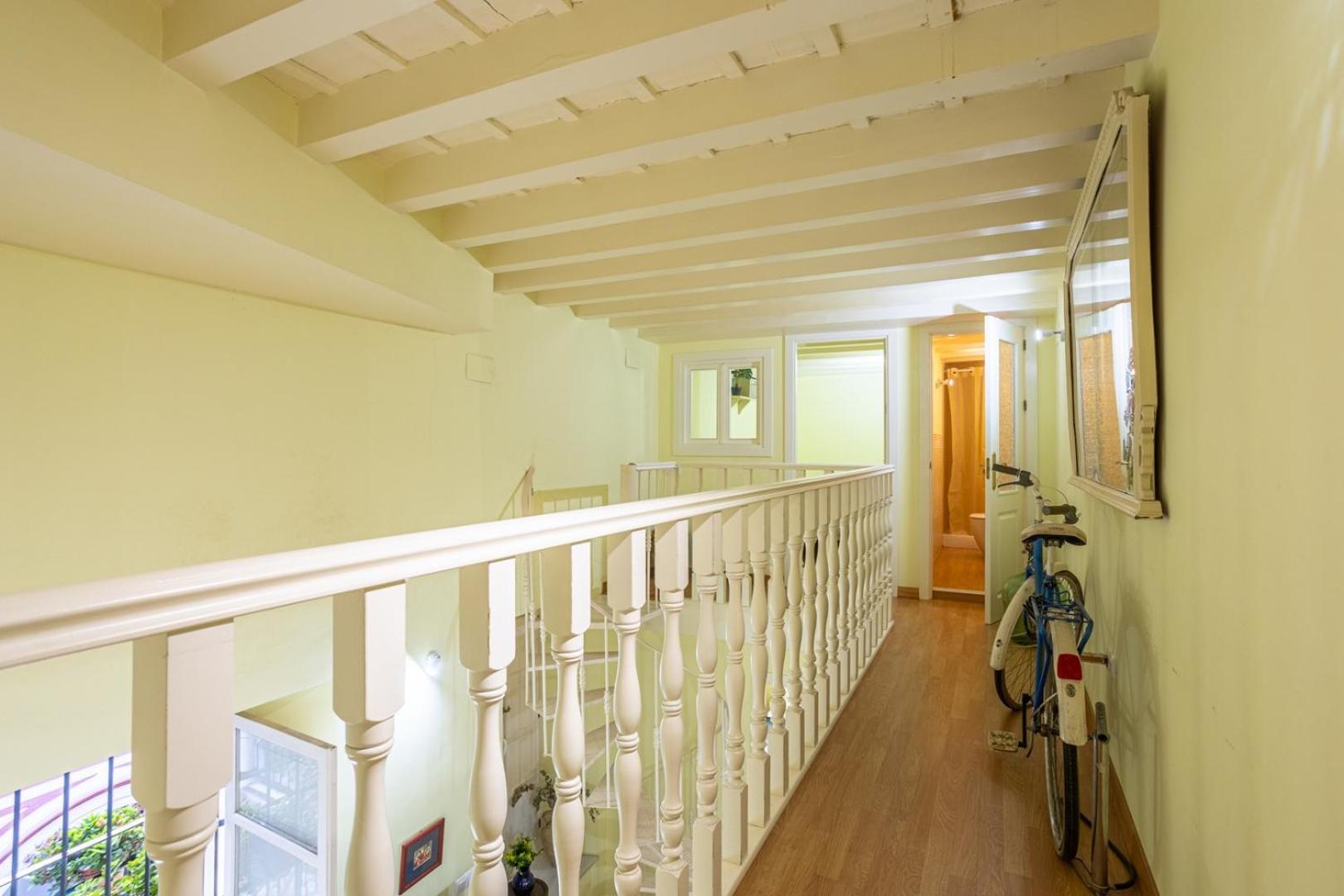 Duplex En Antigua Casa Palacio - Calle San Isidoro * Seville