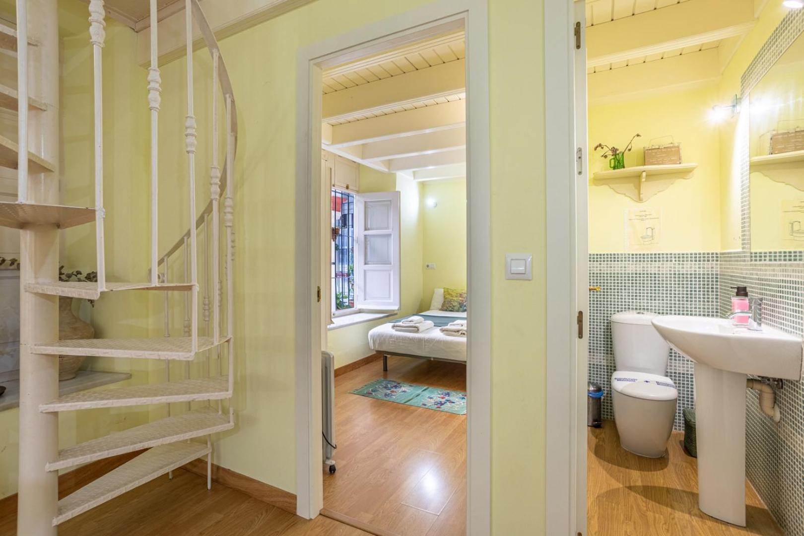 Apartment Duplex En Antigua Casa Palacio - Calle San Isidoro *